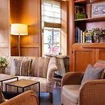 Hotel Clement 2*