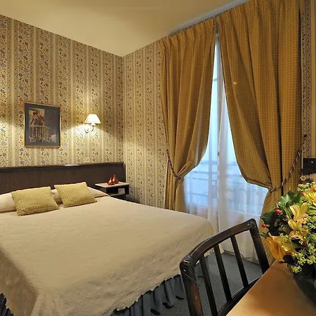 Clément Hotel 2*