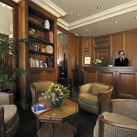 Clement Hotel