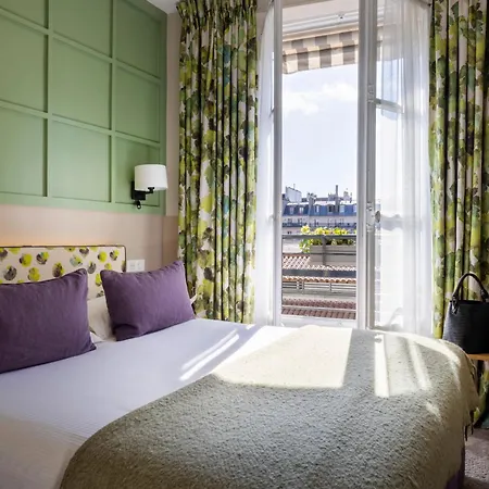 Clément Hotel 2*