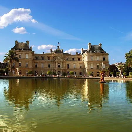 Clément Hotel 2*