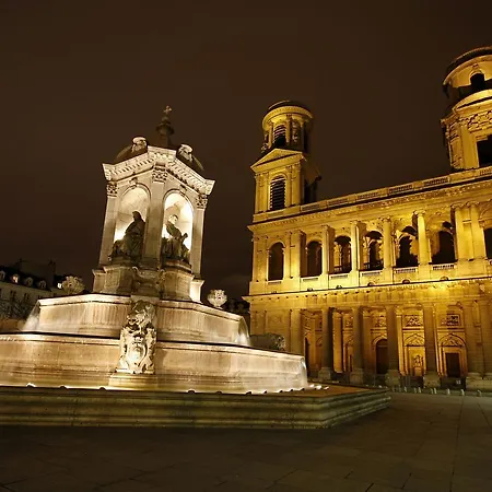 Clément 2* Parigi