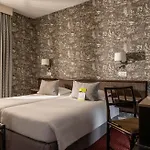 Clement Hotel